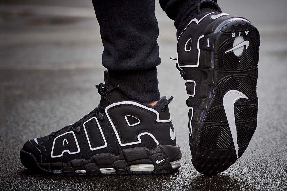 nhung-mau-giay-nike-uptempo-khong-bao-gio-loi-mot