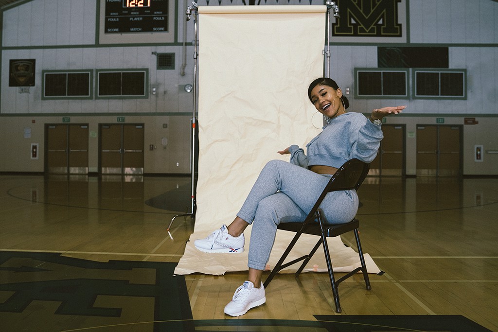 cac-buoc-de-lua-chon-size-giay-reebok-hop-li-nhat