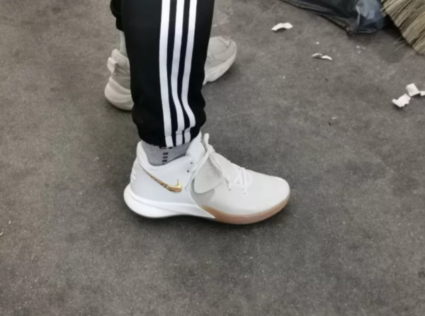 Giày Nike Kyrie Flytrap 3 EP White Metallic 'Gold Summit' CD0191-105 - Ảnh 6
