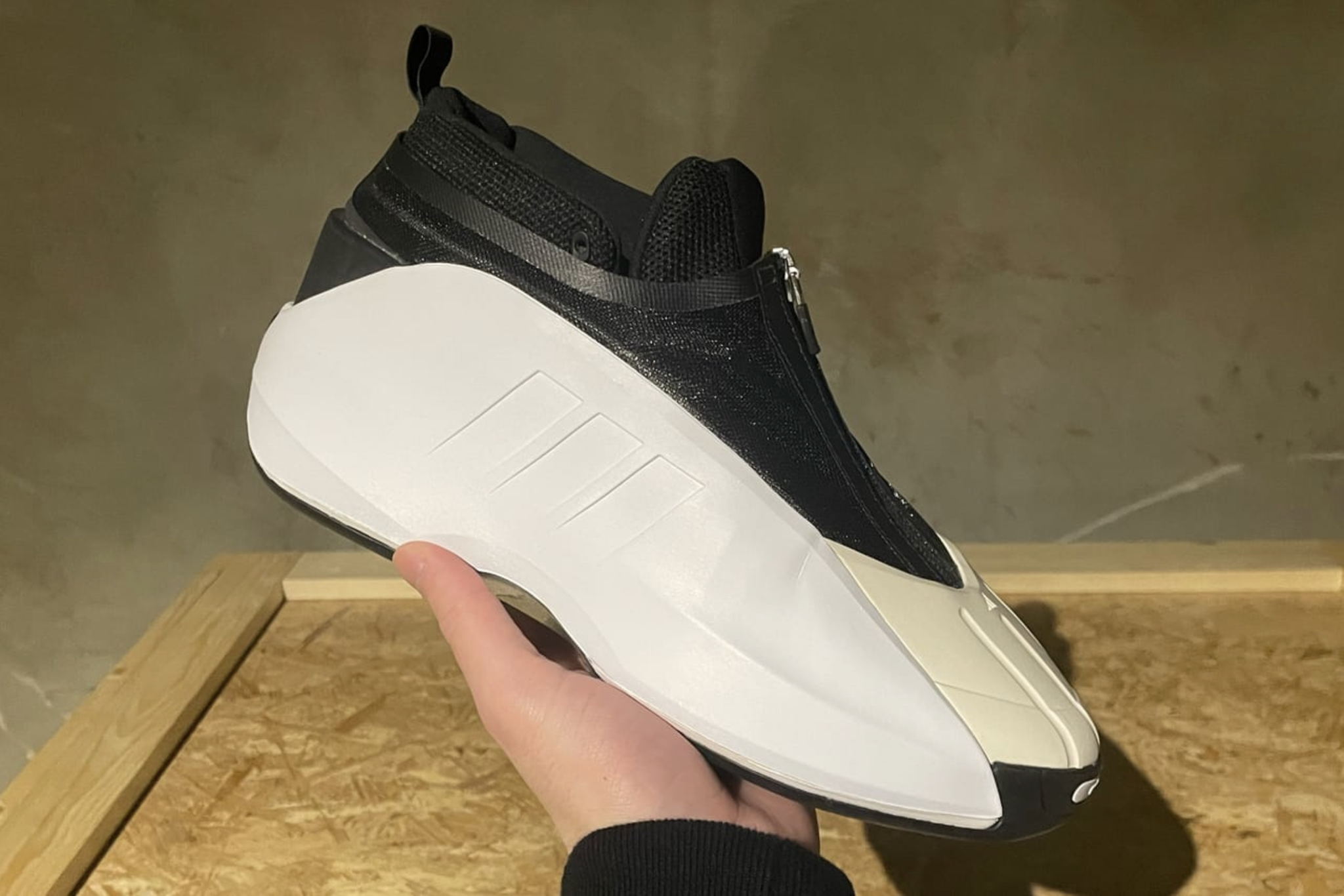 Hinh anh 5: adidas Basketball tiet lo nhung phien ban giay the thao se ra mat trong thoi gian toi