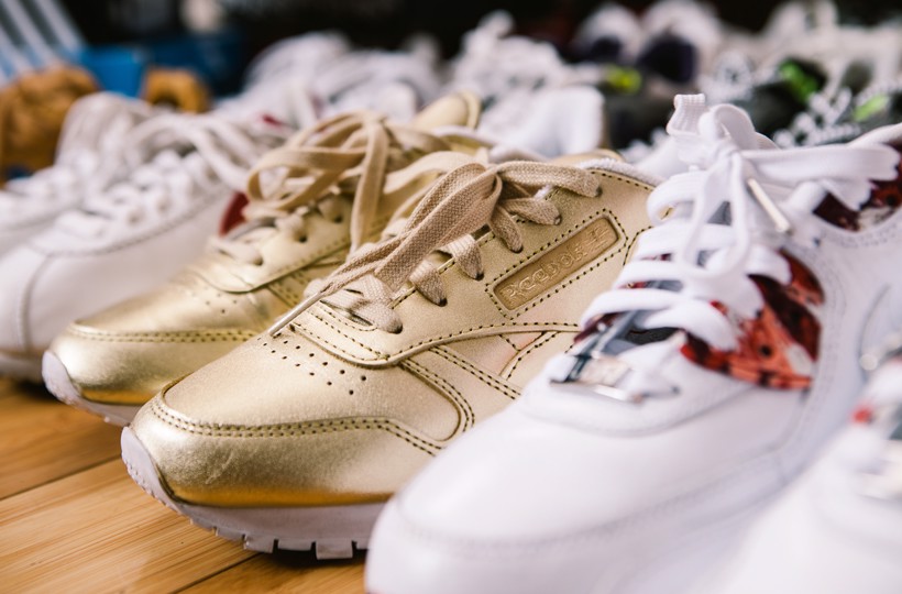 gap-go-nha-suu-tap-giay-the-thao-yani-fish