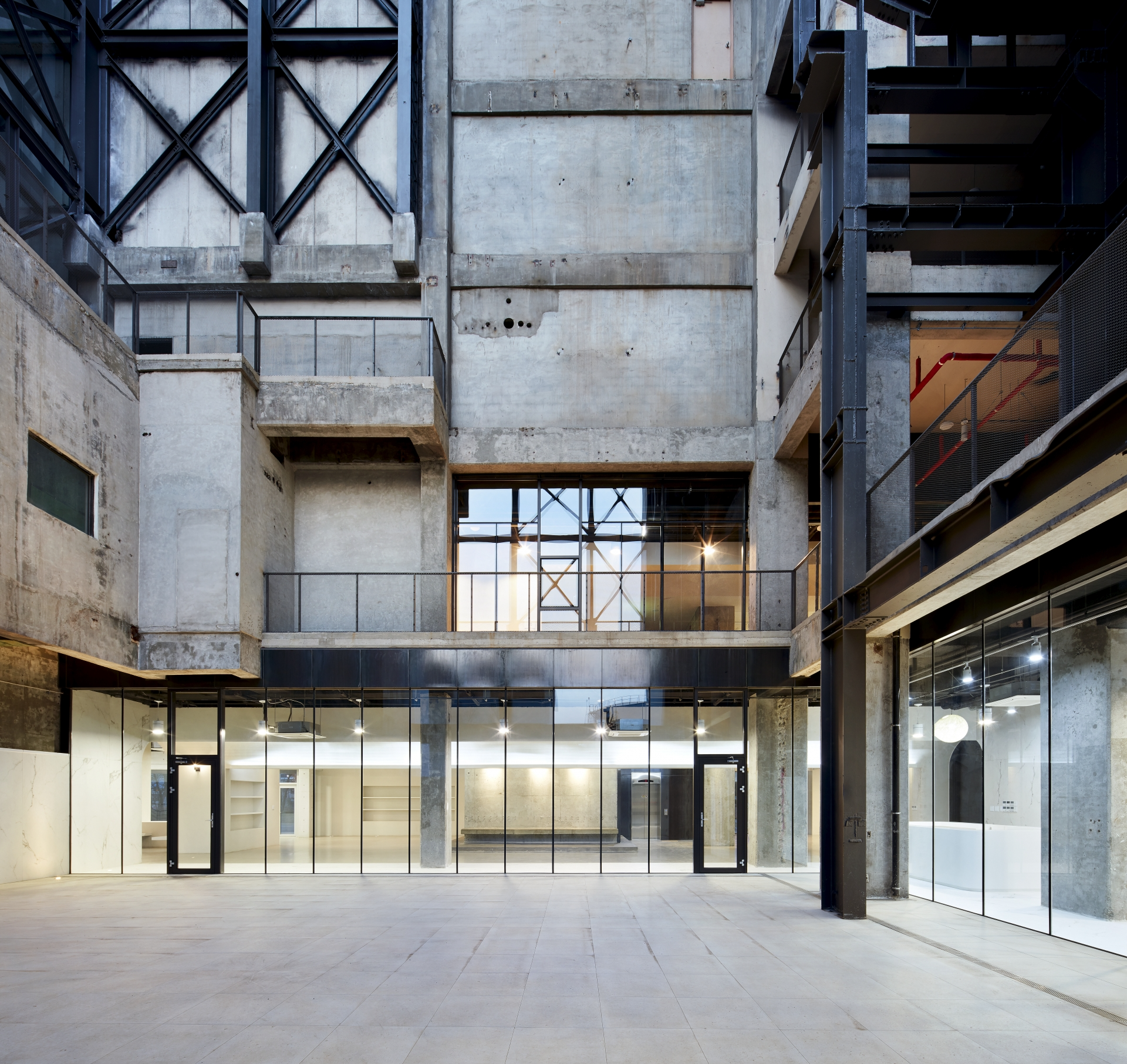 bts-xuat-hien-cung-bo-suu-tap-moi-nhat-cua-louis-vuitton