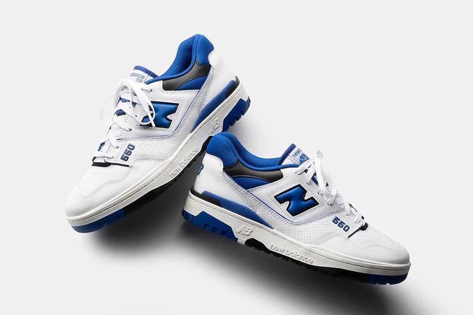 da-co-them-vo-so-su-lua-chon-ve-mau-sac-tren-doi-550-tai-authentic-shoes