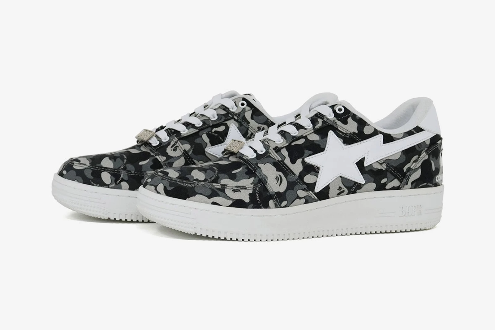 comme-des-gar-ons-camo-bape-sta-sieu-pham-moi
