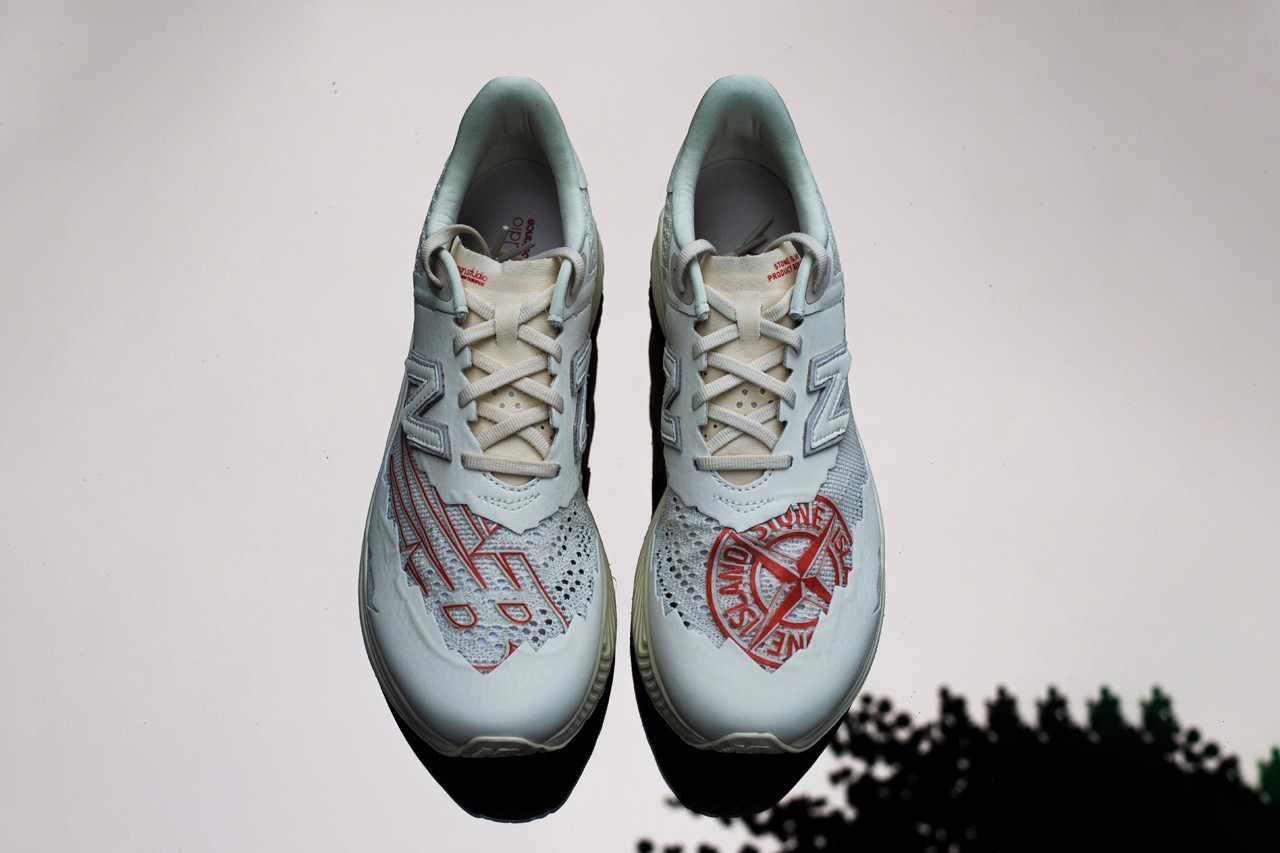 cai-nhin-can-canh-ve-doi-new-balance-tokyo-design-studio-rc-elite-si-cua-stone-island