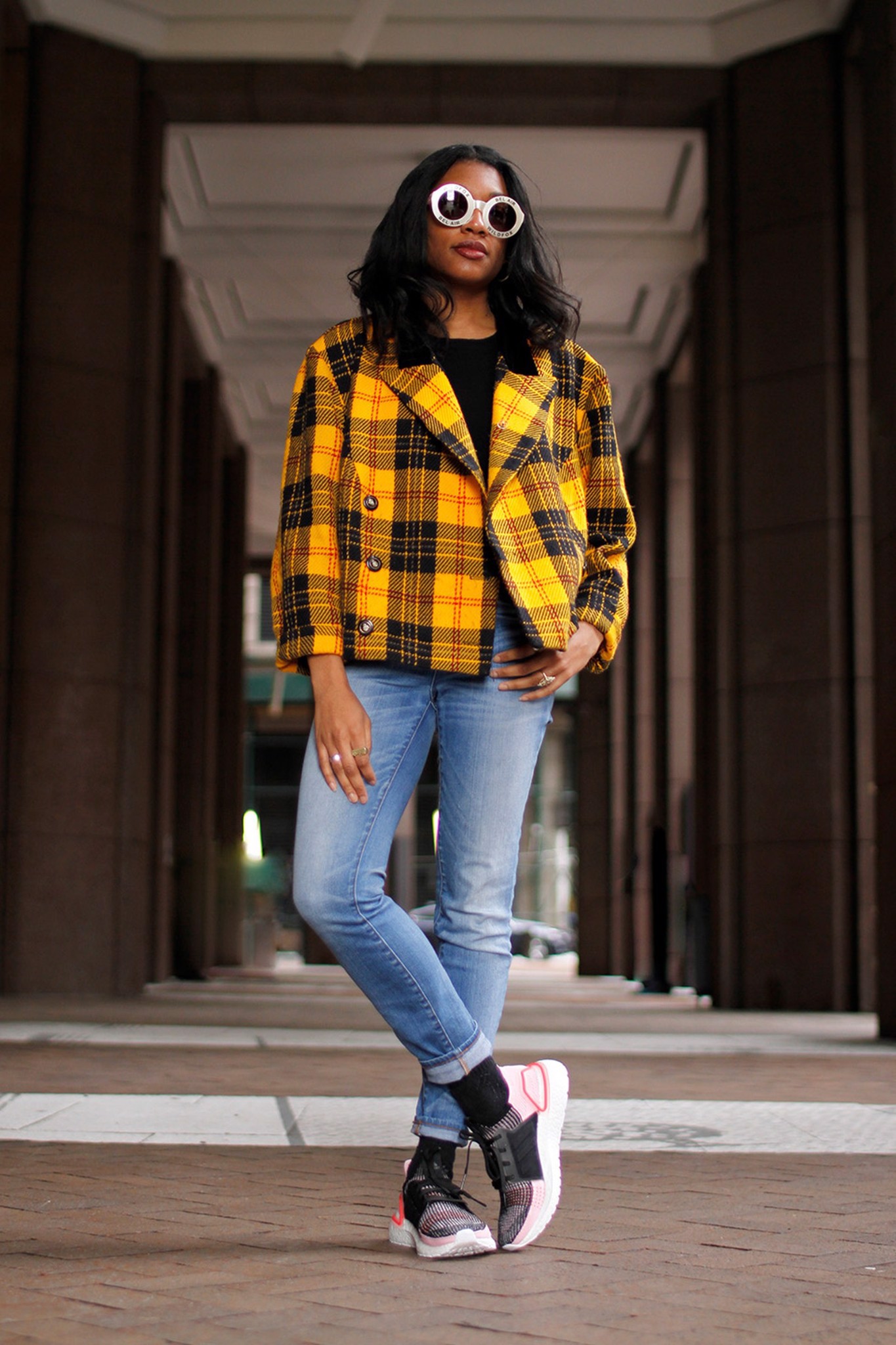 Gợi ý những cách phối đồ đầy phong cách với ultraboost Hinh anh 7: Goi y nhung cach phoi do day phong cach voi ultraboost