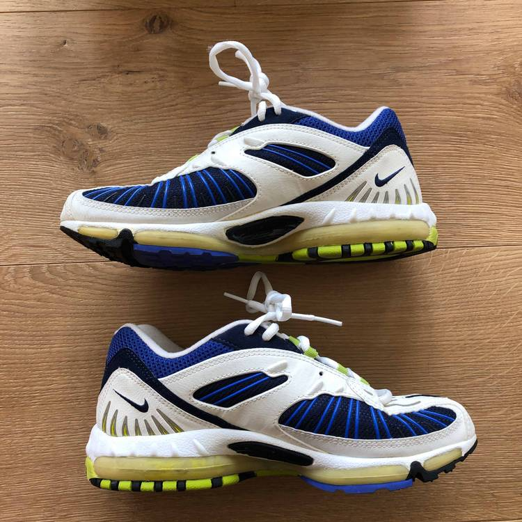 nike-air-max-98-dua-con-bi-bo-roi