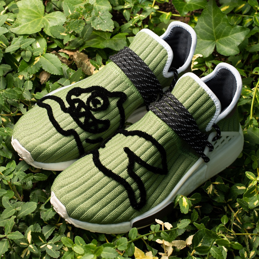 hinh-anh-chinh-thuc-cua-phien-ban-bbc-x-adidas-hu-nmd-running-dog-1