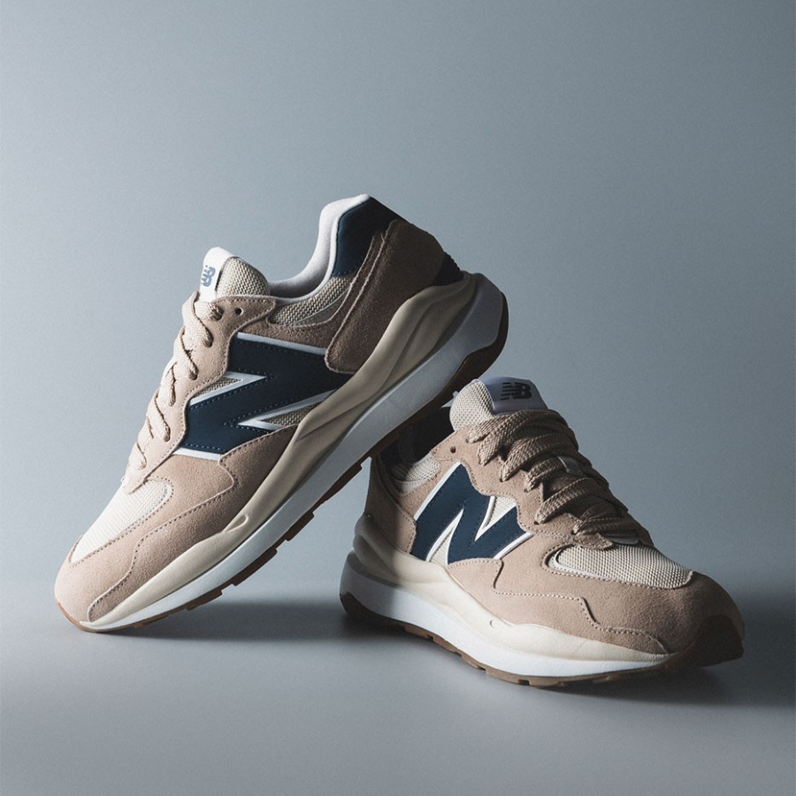 new-balance-57-40-tro-nen-cuon-hut-trong-hai-phoi-mau-moi