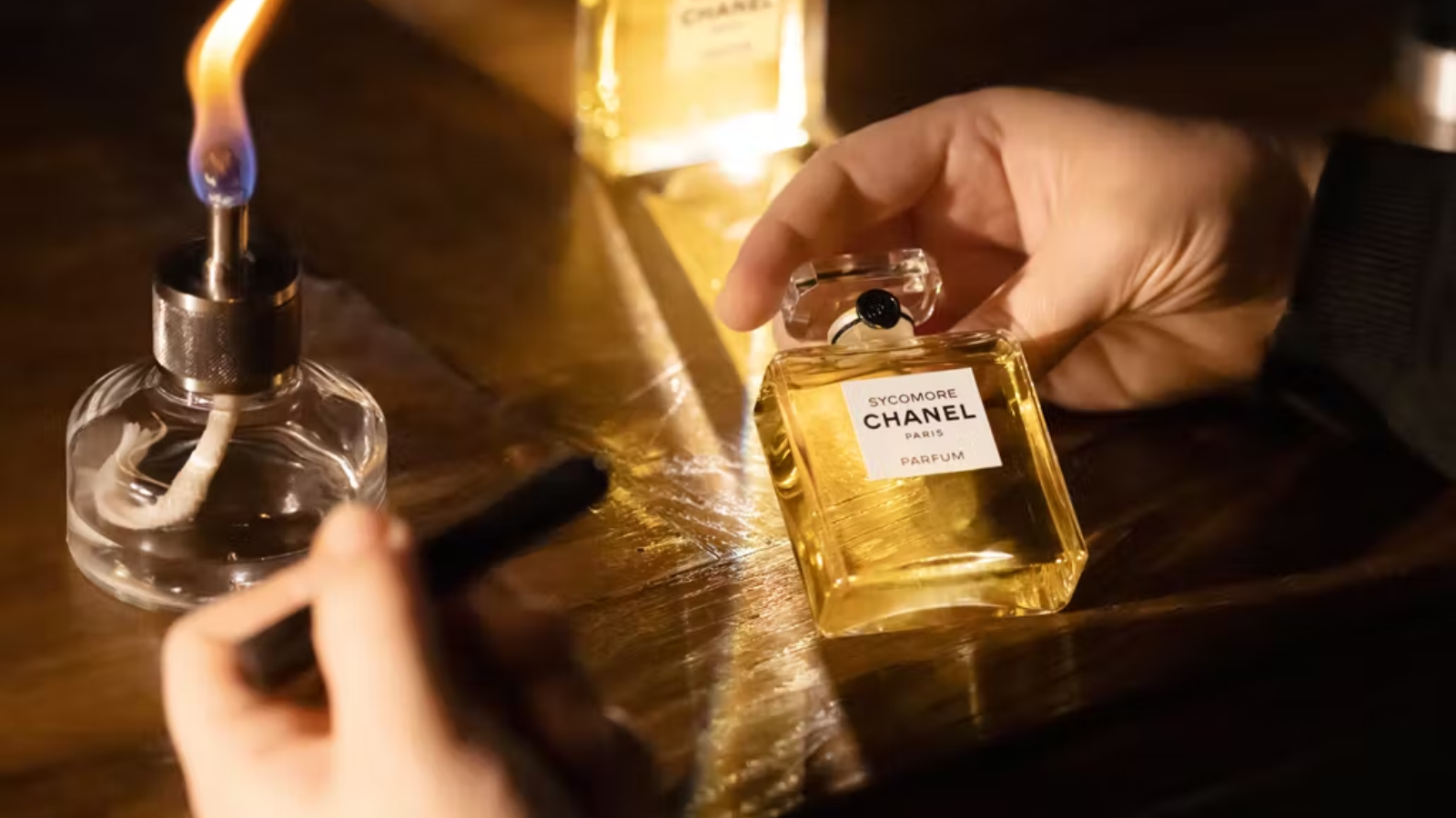 15 hương nước hoa lý tưởng cho mùa thu 2022 (Phần 2) Hinh anh 3: 15 huong nuoc hoa ly tuong cho mua thu 2022 (Phan 2)