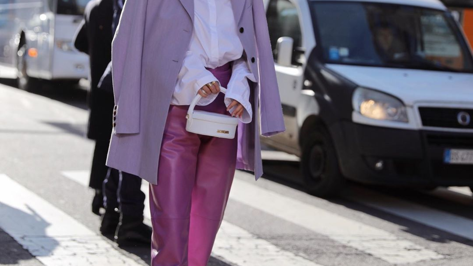 Hinh anh 8: Ly giai suc hut cua nhung chiec tui cao cap Jacquemus