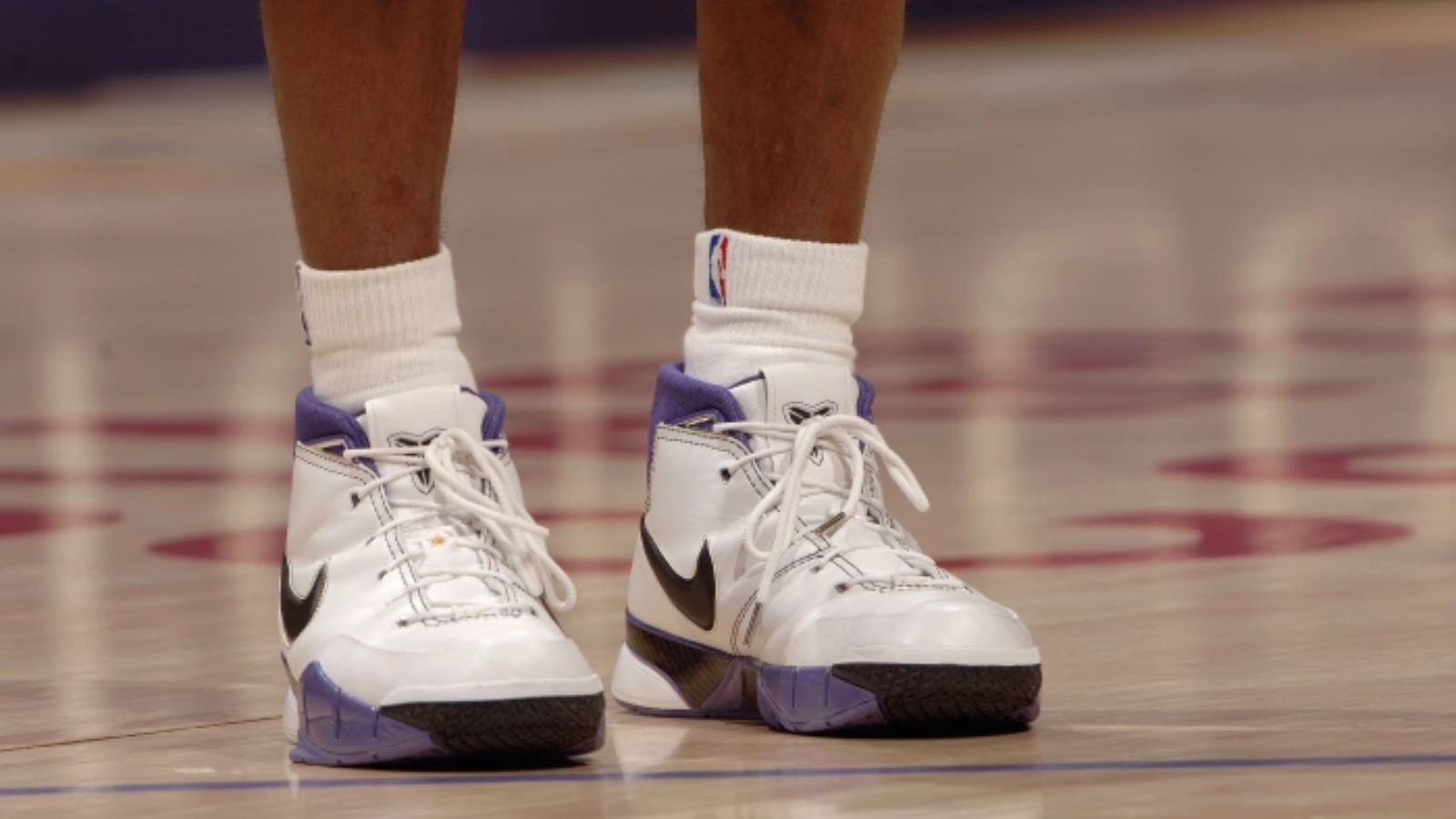 Hinh anh 12: Adidas vs Nike: 3 khoanh khac trong lich su da thay doi Sneaker Game