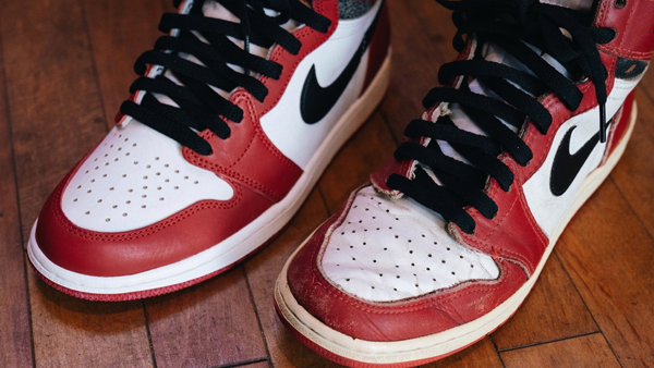 "Lost & Found" và "Chicago": Đôi Air Jordan 1 với nguồn cảm hứng retro Hinh anh 6: "Lost & Found" va "Chicago": Doi Air Jordan 1 voi nguon cam hung retro