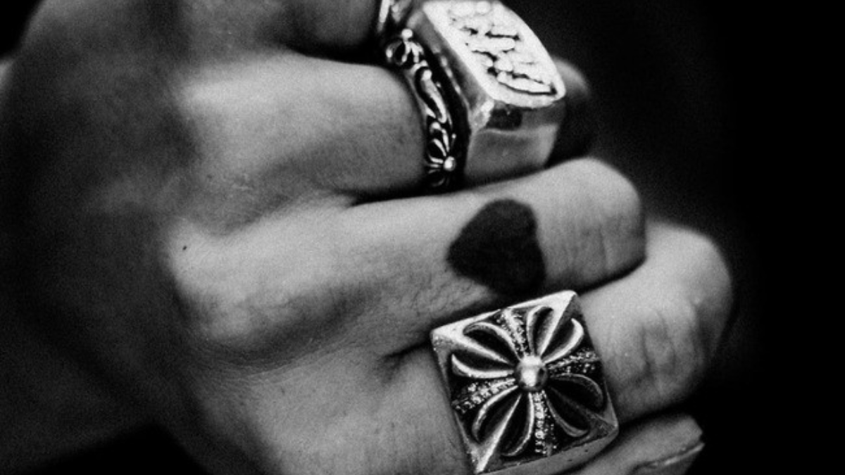 Chrome Hearts: Đế chế do gia đình điều hành (Phần 2) Hinh anh 9: Chrome Hearts: De che do gia dinh dieu hanh (Phan 2)