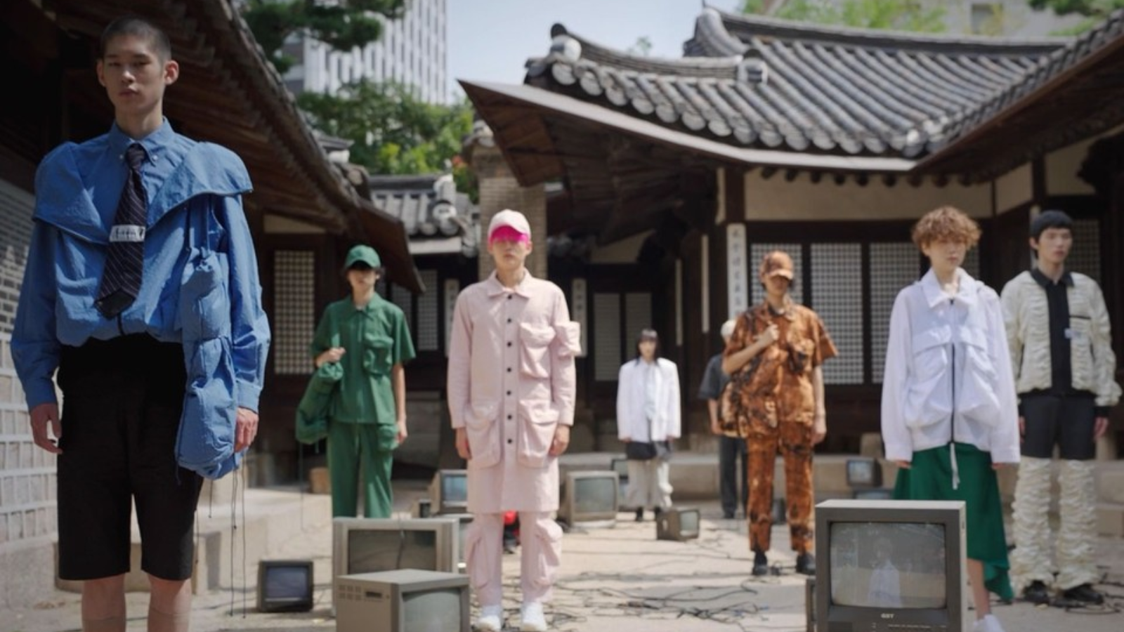 Loi di rieng cua cac nha thiet ke thoi trang Seoul the he tiep theo