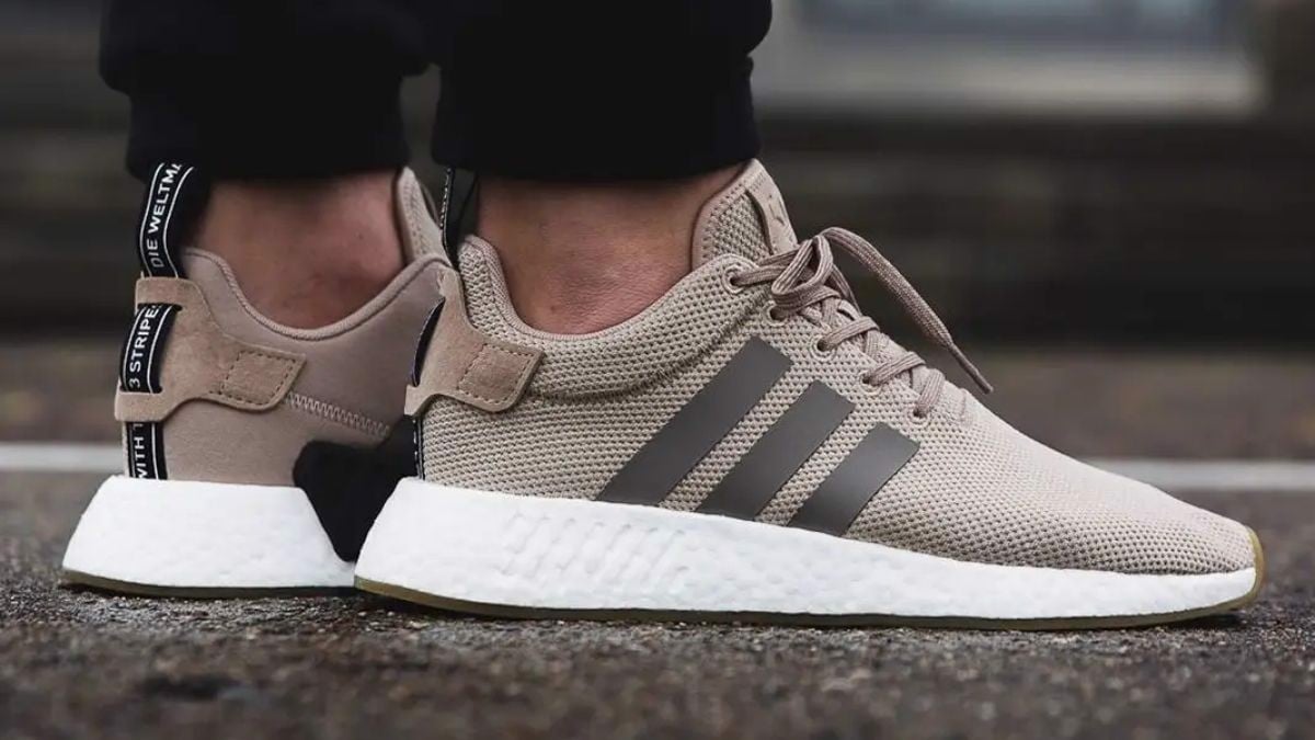 https://authentic-shoes.com/blogs/news/tat-tan-tat-ve-adidas-nmd-su-dot-pha-cua-adidas