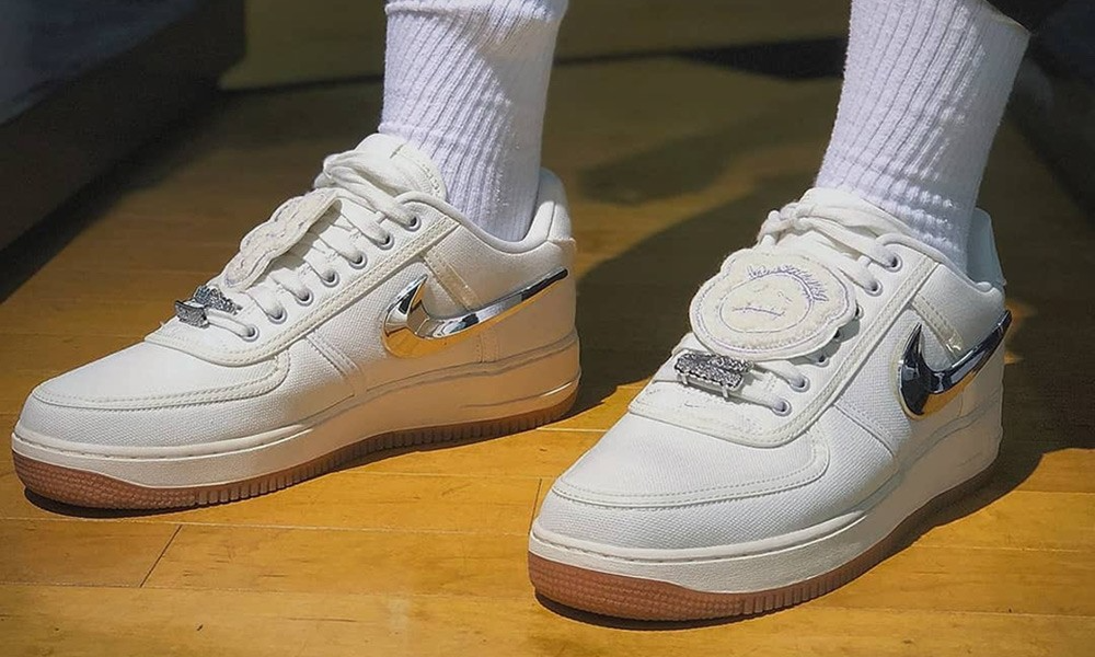 https://authentic-shoes.com/blogs/news/lich-su-bi-lang-quen-cua-mau-trang-trong-phien-ban-white-air-force-1