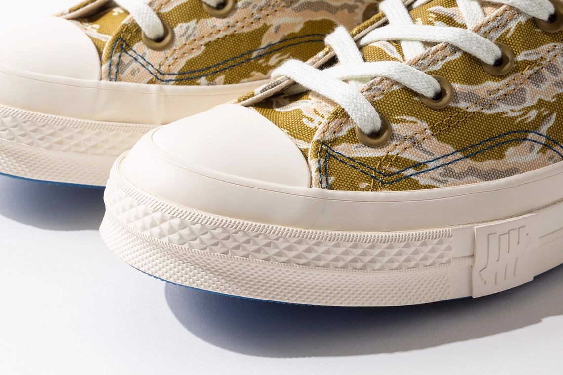 hinh-anh-chinh-thuc-ve-phien-ban-undefeated-x-converse-chuck-70-mid