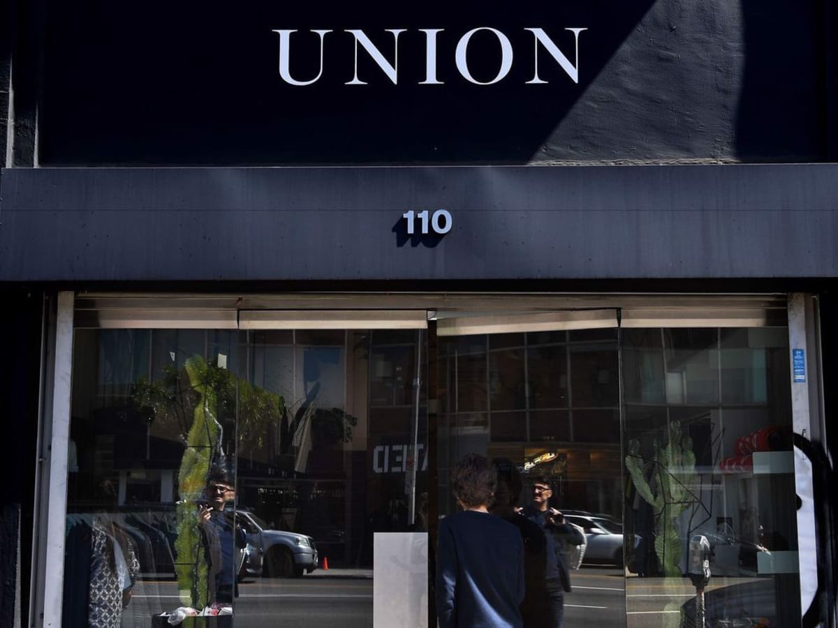 Louis Vuitton x Nike Air Force 1s, Virgil Abloh và lịch sử của những đôi giày cao cấp Hinh anh 9: Louis Vuitton x Nike Air Force 1s, Virgil Abloh va lich su cua nhung doi giay cao cap