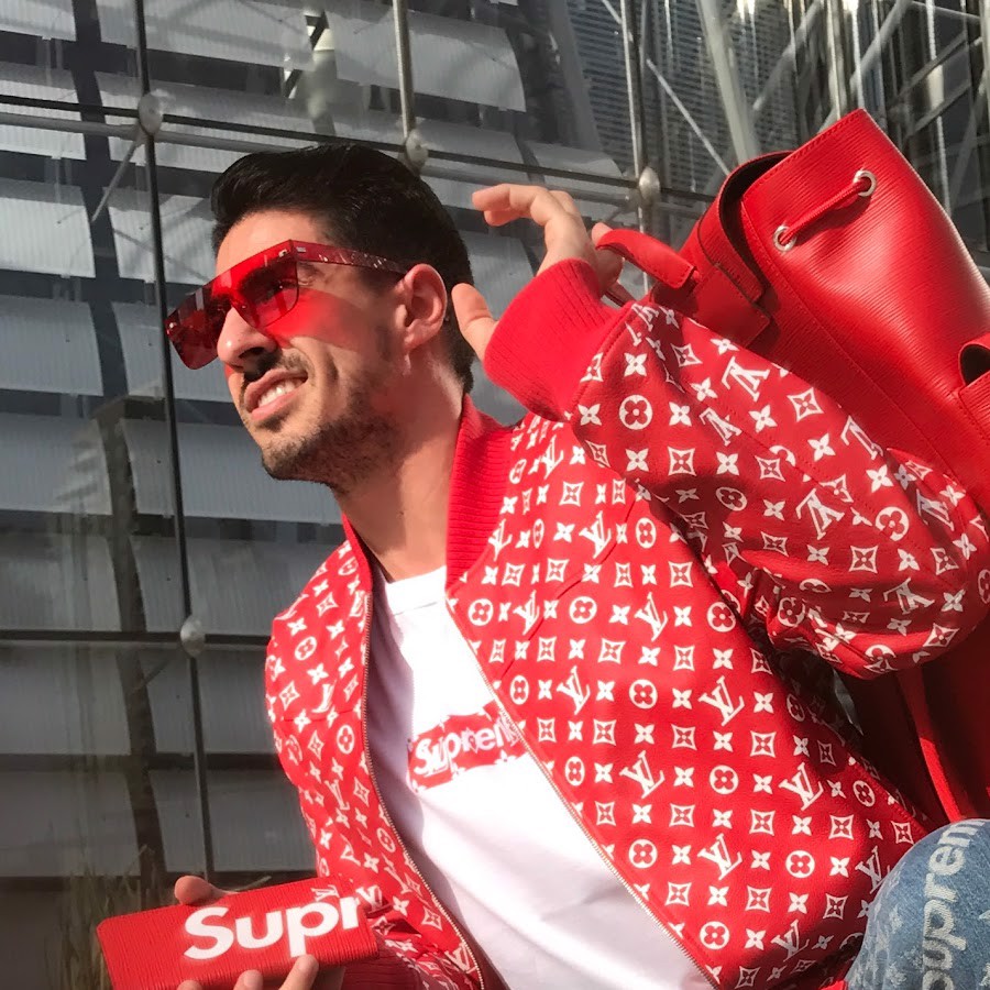 gap-go-va-tro-chuyen-cung-nha-suu-tap-giay-the-thao-mohamed-al-safar