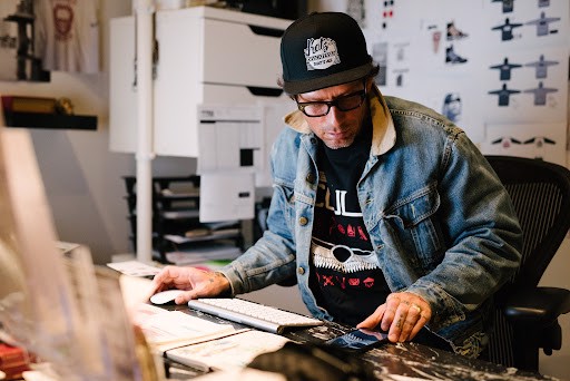 Louis Vuitton x Nike Air Force 1s, Virgil Abloh và lịch sử của những đôi giày cao cấp Hinh anh 8: Louis Vuitton x Nike Air Force 1s, Virgil Abloh va lich su cua nhung doi giay cao cap