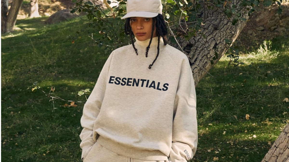 Fear of God Essentials phát hành Look book cho BST New Fall 2022 Hinh anh 1: Fear of God Essentials phat hanh Look book cho BST New Fall 2022