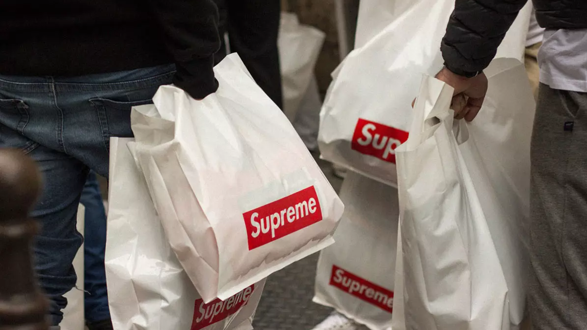 Hinh anh 3: Nhung dieu co the ban chua biet ve thuong hieu "Supreme" (Phan 2)