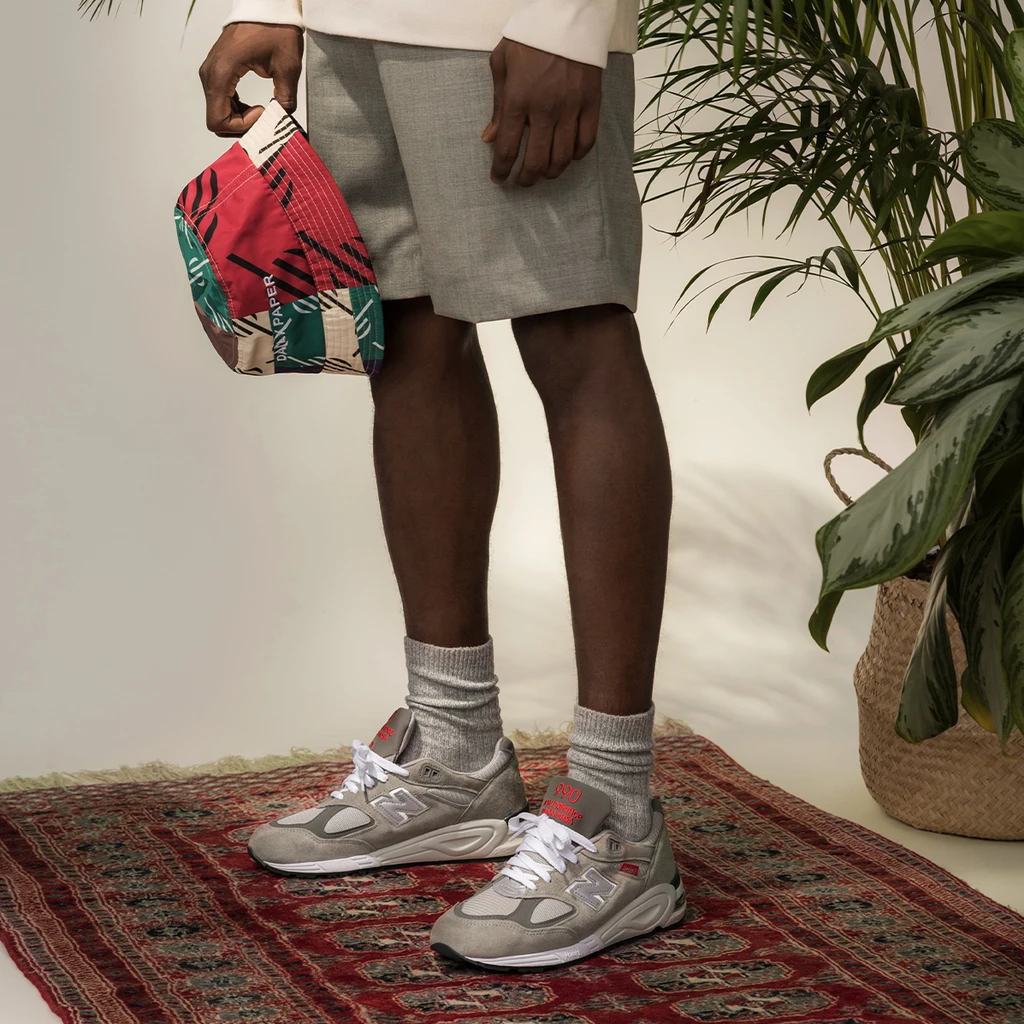 review-giay-new-balance-990v2-made-in-usa-grey-khi-su-huu-dung-duoc-de-cao