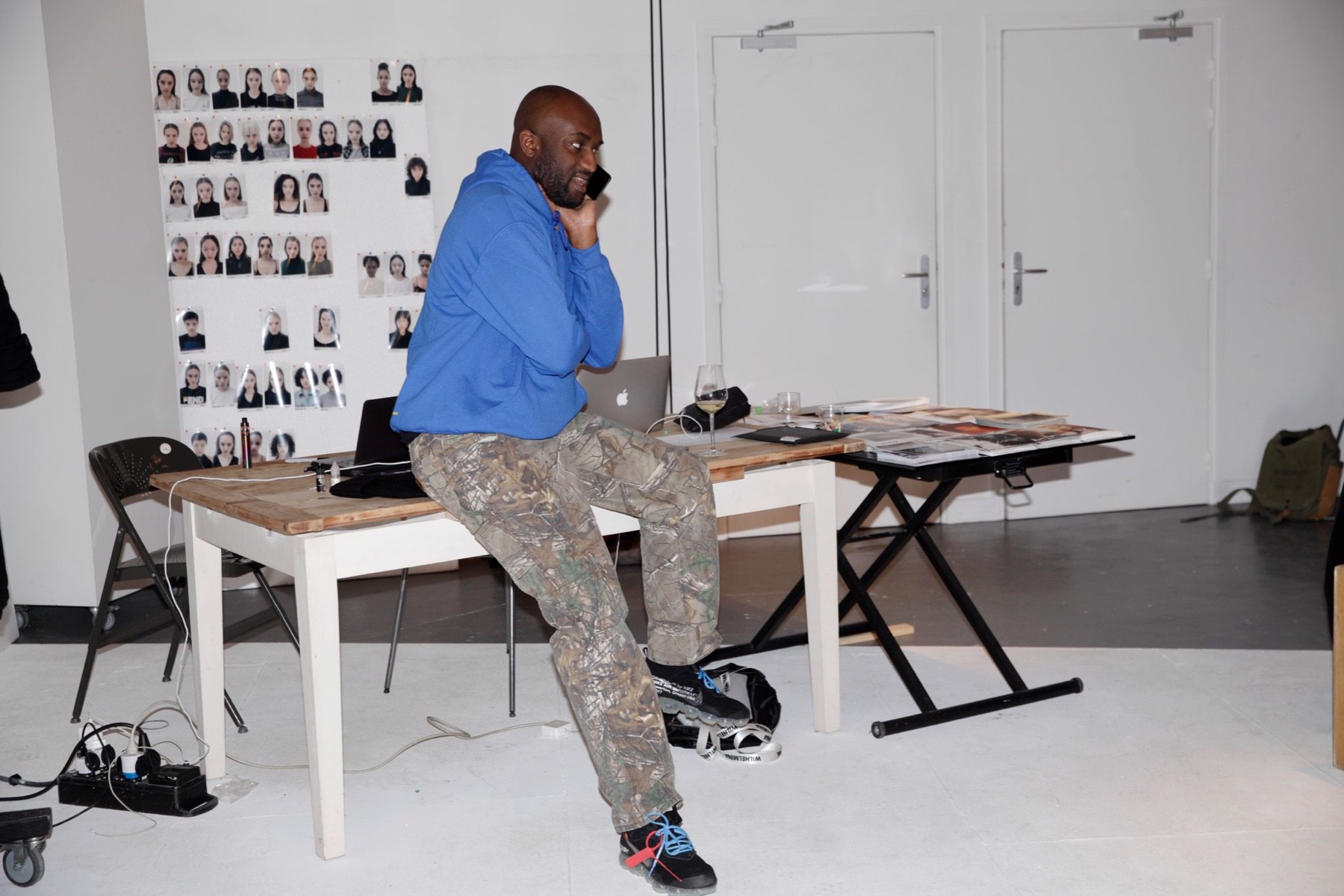 virgil-abloh-noi-ve-nguon-cam-hung-dang-sau-bst-louis-vuitton-x-nigo-thu-hai
