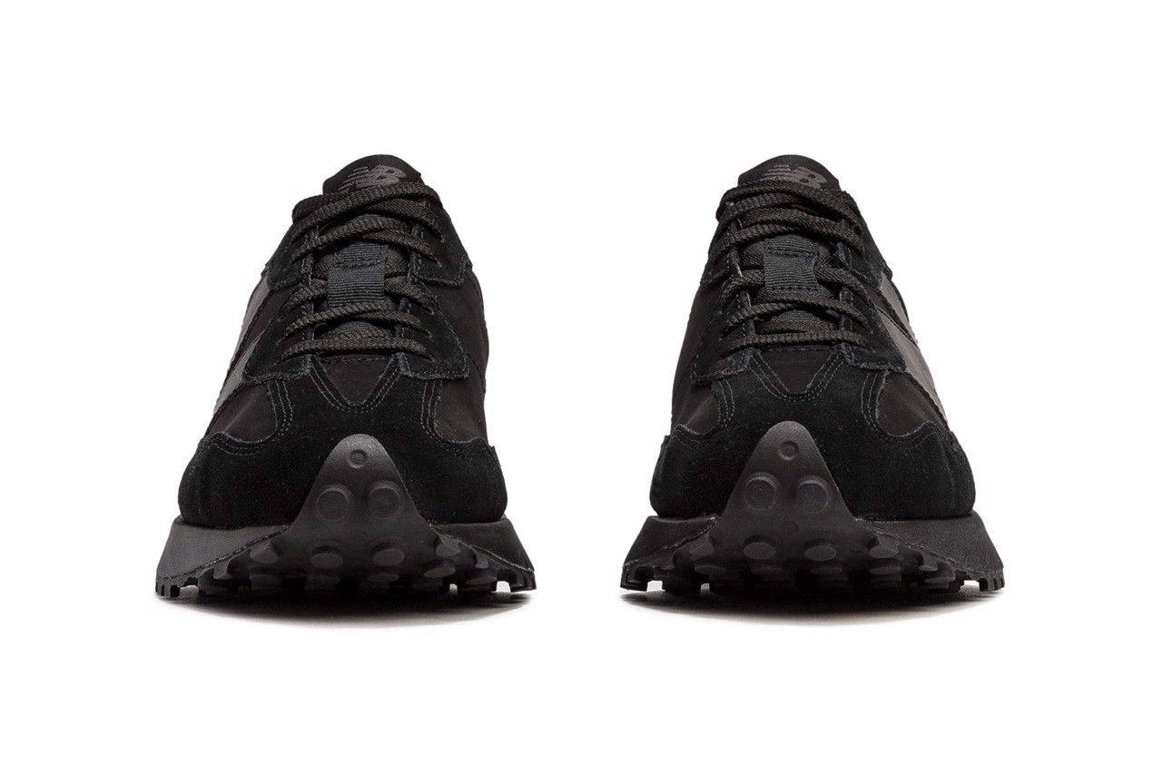 cam-nhan-su-huyen-bi-cua-new-balance-327-triple-black