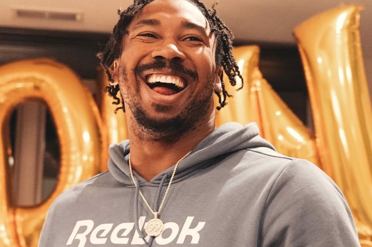 reebok-cong-bo-thoa-thuan-hopj-tac-dai-han-cung-voi-myles-garrett