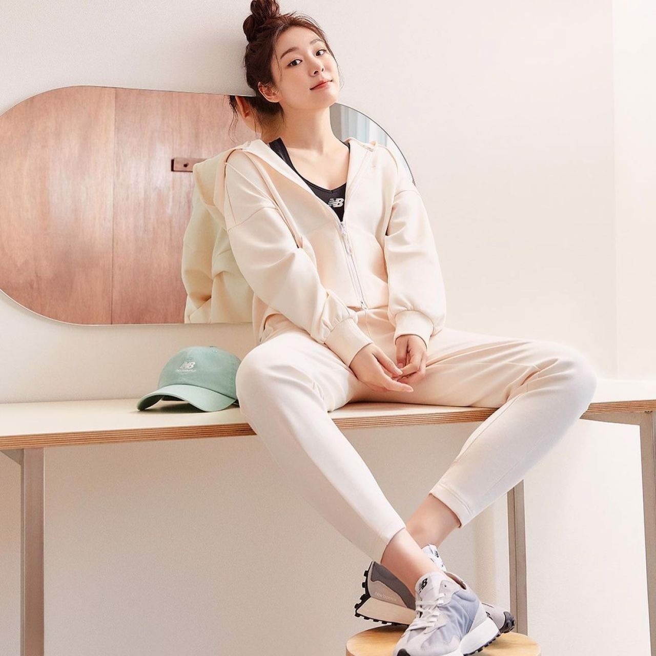 Tản mạn về New Balance - câu chuyện thương hiệu và thời trang Hinh anh 3: Tan man ve New Balance - cau chuyen thuong hieu va thoi trang