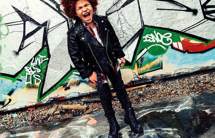 dr.-marten:-tu-trang-phuc-lao-dong-cho-den-bieu-tuong-thoi-trang-duong-pho