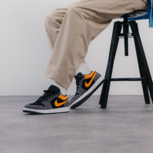 Giay Nike Air Jordan 1 Low 'Black Grey Orange' FN7308-008