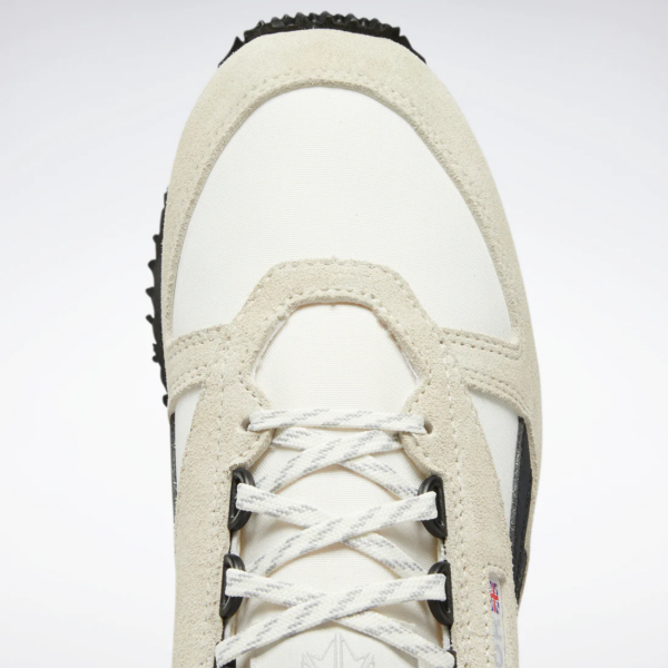 Giay Reebok Victory Classic 'Chalk' GW3806