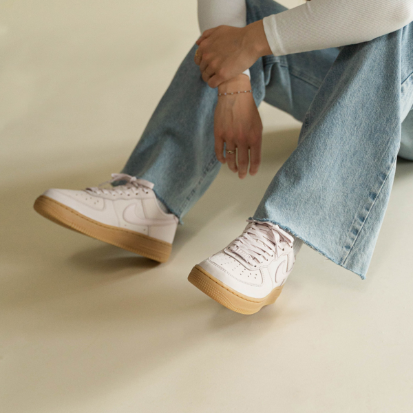 Giay Nike Air Force 1 Premium 'Pearl Pink Gum' DR9503-601