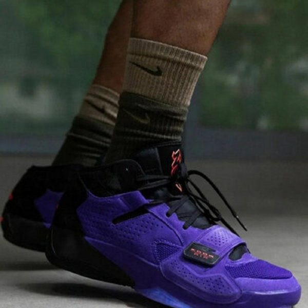 Giay Nike Air Jordan Zion 2 'Out of This World' DO9073-506