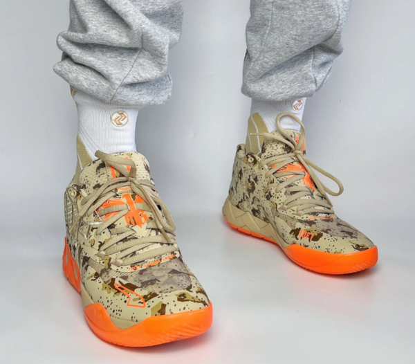 Giay Puma MB 01 Digital Pale 'Khakiultra Orange' 379217-01