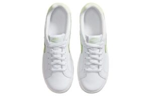 Giay Nike Court Royale 'White Barely Volt' 749867-121