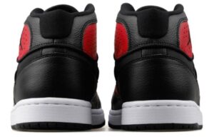 Giay Nike Jordan Access 'Black Gym Red White' AR3762-006