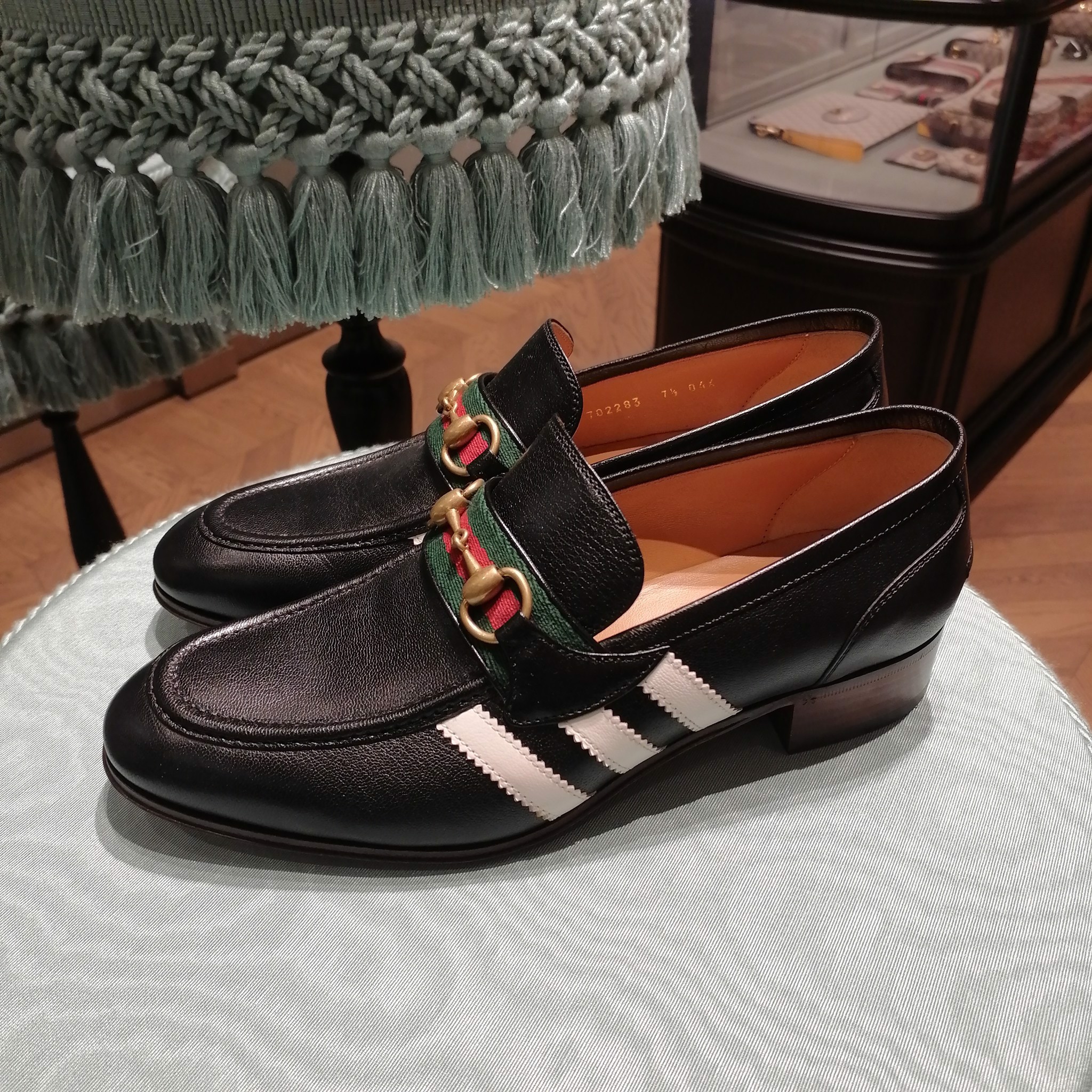 10-mau-gucci-loafer-giup-nang-tam-phong-cach-thoi-trang-cua-ban-phan-2