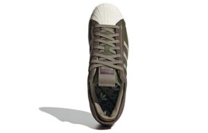 Giay Adidas Superstar 'Brown' GY0010