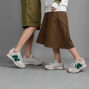 Giay New Balance 327 'Timberwolf Nightwatch Green' MS327HR1