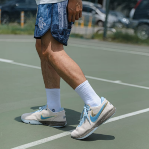 Giay Nike LeBron 20 'Message in a Bottle' DV9089-801