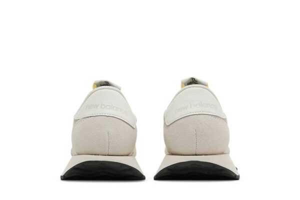 Giay New Balance 237 'Moonbeam' WS237DH1