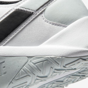 Giay Nike Essential 2 'Triple White' CQ9356-002