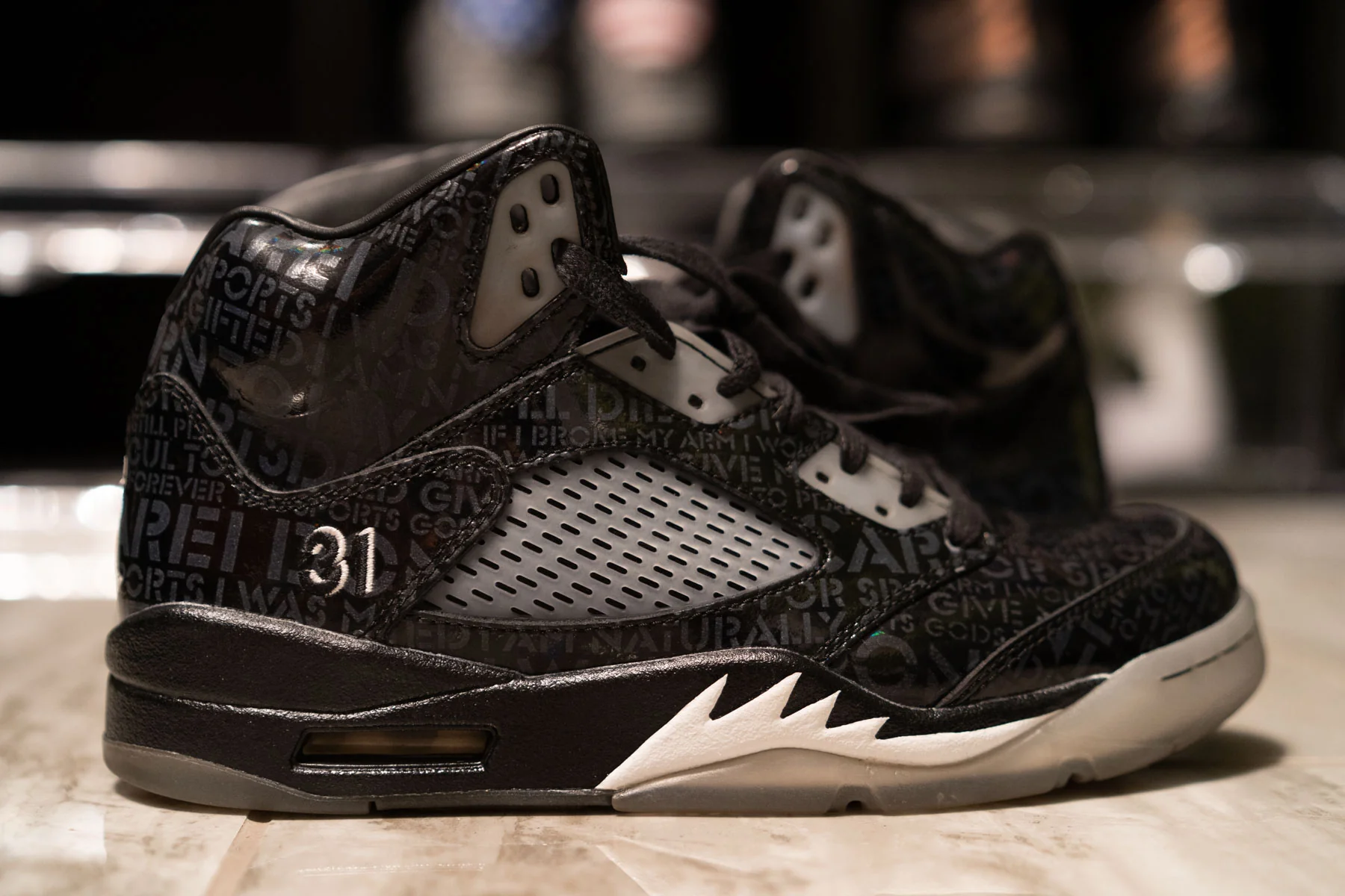 Hinh anh 2: Top 10 phien ban Air Jordan 5 an tuong khong the bo qua (Phan 2)