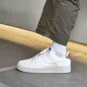 Giay Nike Air Force 1 07 LV8 'Phantom' DV7184-001