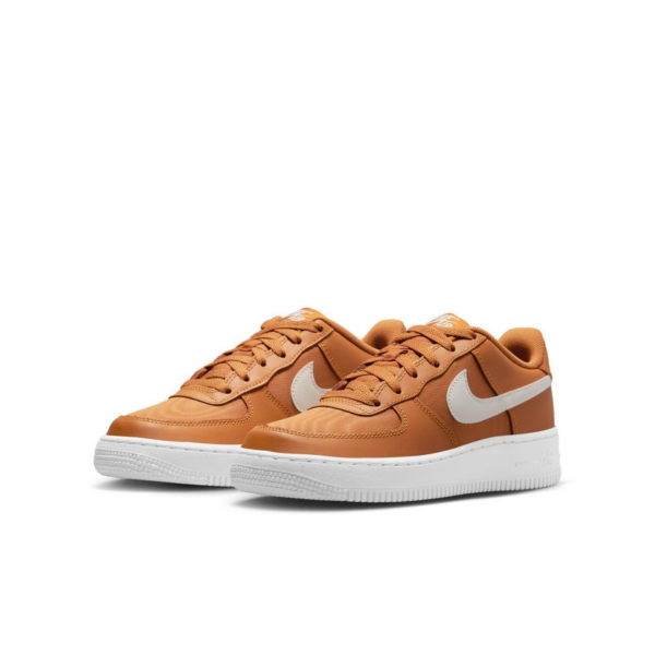 Giay Nike Air Force 1 Low 'Monarch Sail' DX1656-800