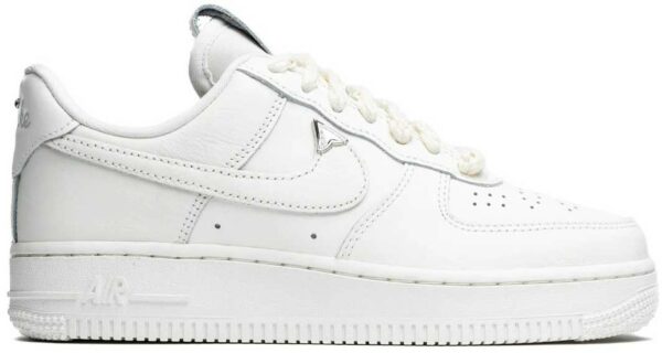 Giay Nike Air Force 1 Low '07 LV8 'Needlework' FJ4559-133